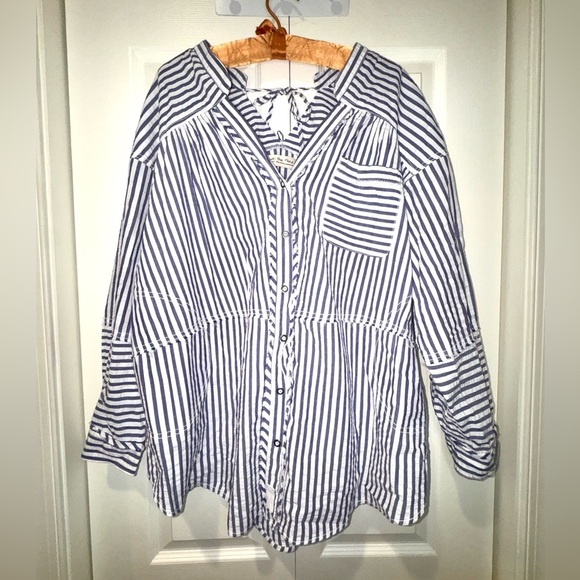 We The Free One Of The Boys Striped Tunic Shirt Size Small NWOT - Picture 3 of 15
